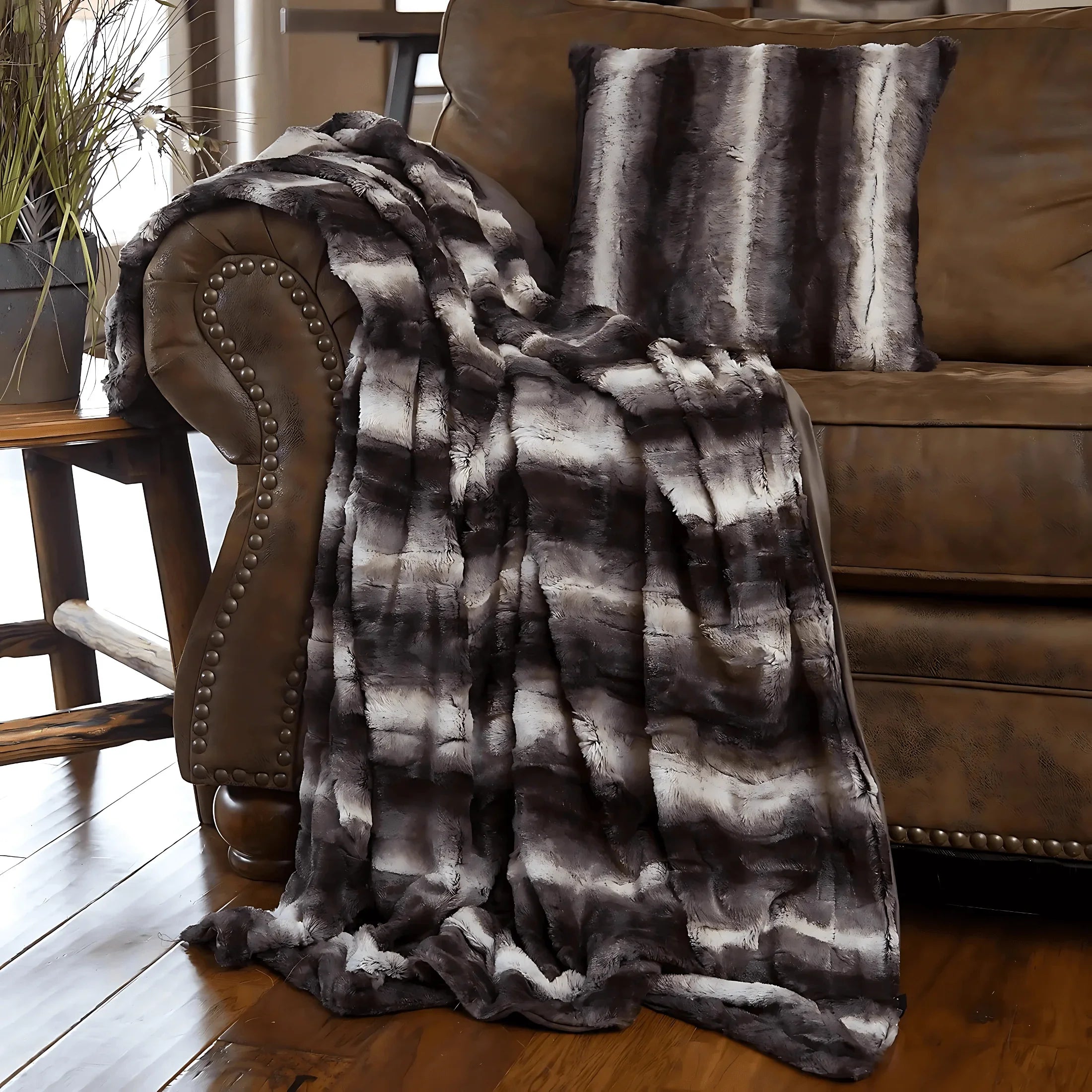 Luxury Faux Fur Rabbit Throw Blanket – Super Soft & Ethical Comfort | Multiple Sizes & Colours - 4A's Global