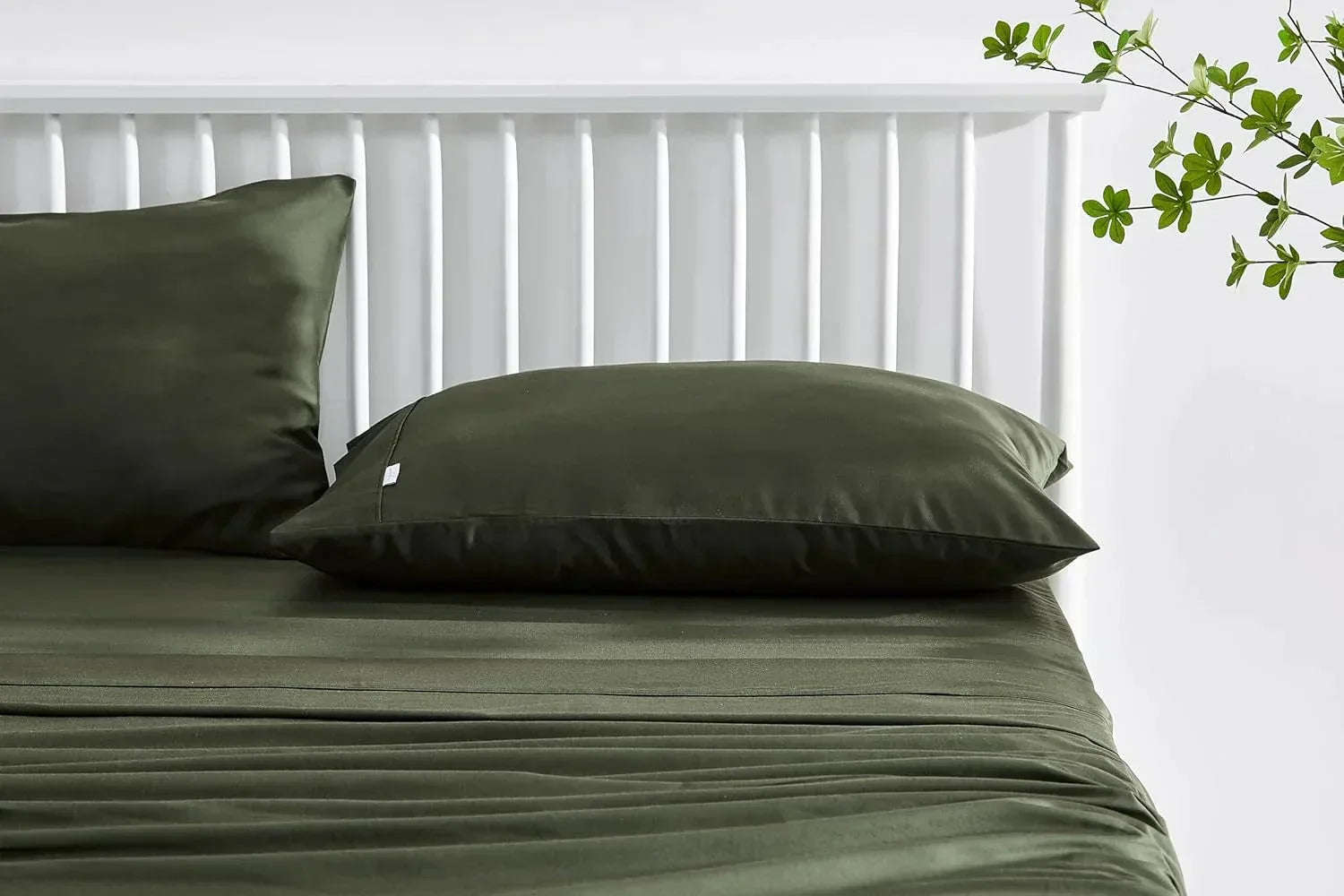 2x Luxury Percale Polycotton Pillowcase Pair – Soft, Durable & Easy-Care Bedding - 4A's Global