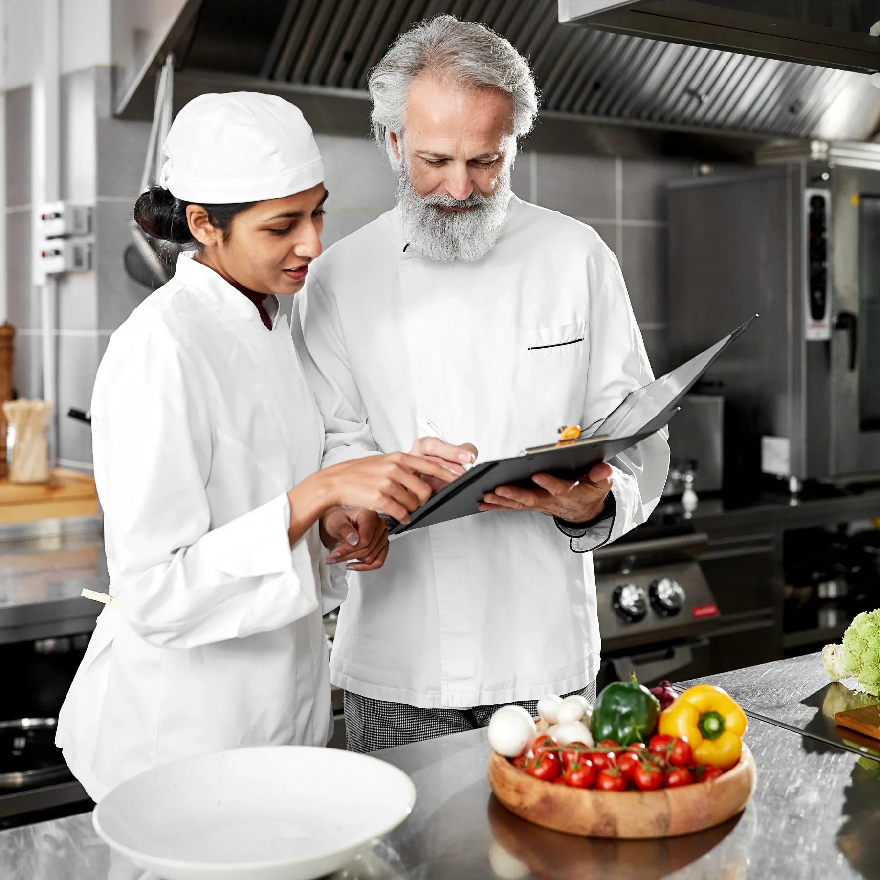 Chef Skull Cap β Breathable, Adjustable & Professional Kitchen Headwear | White - 4A's Global