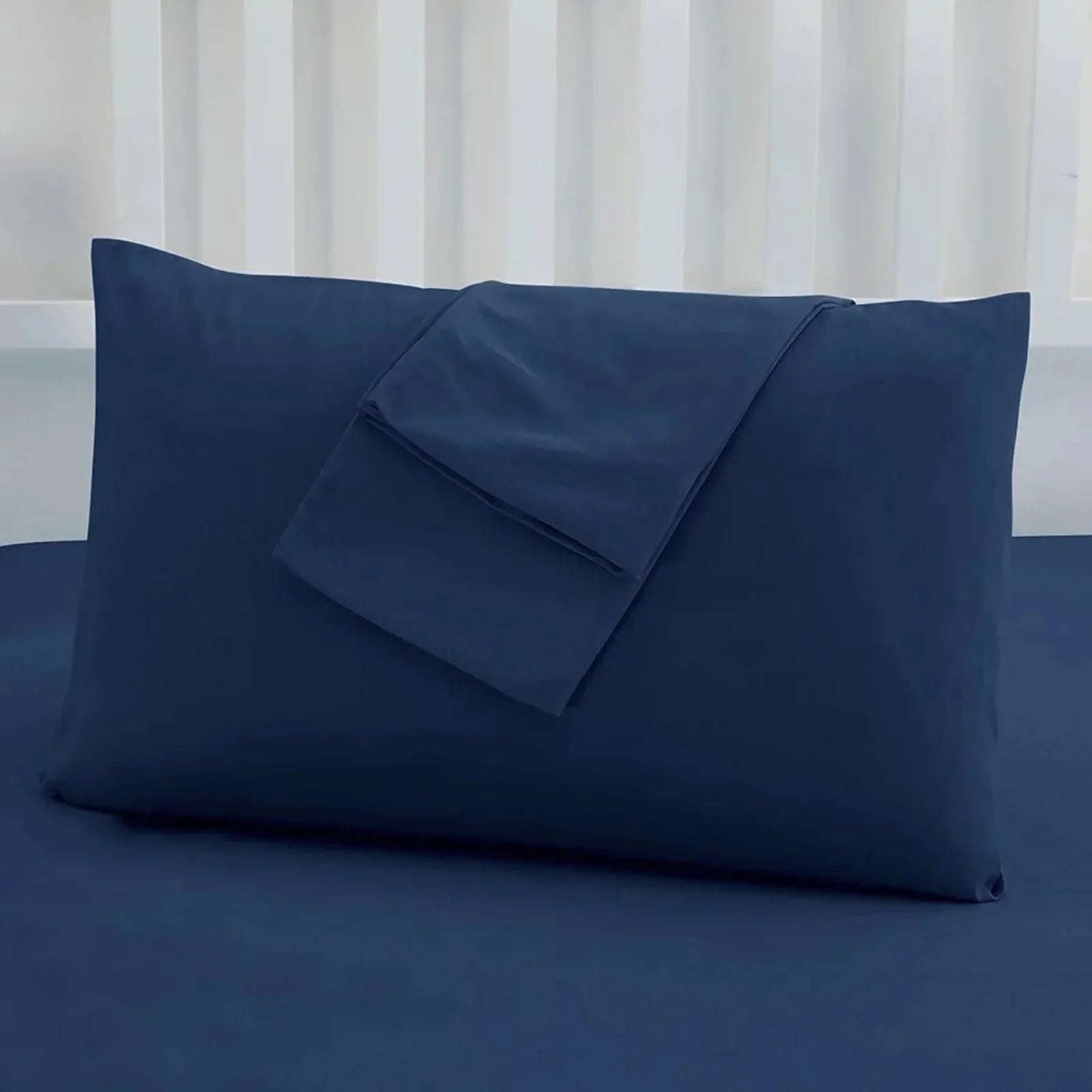 2x Luxury Percale Polycotton Pillowcases – Soft & Durable - 4A's Global
