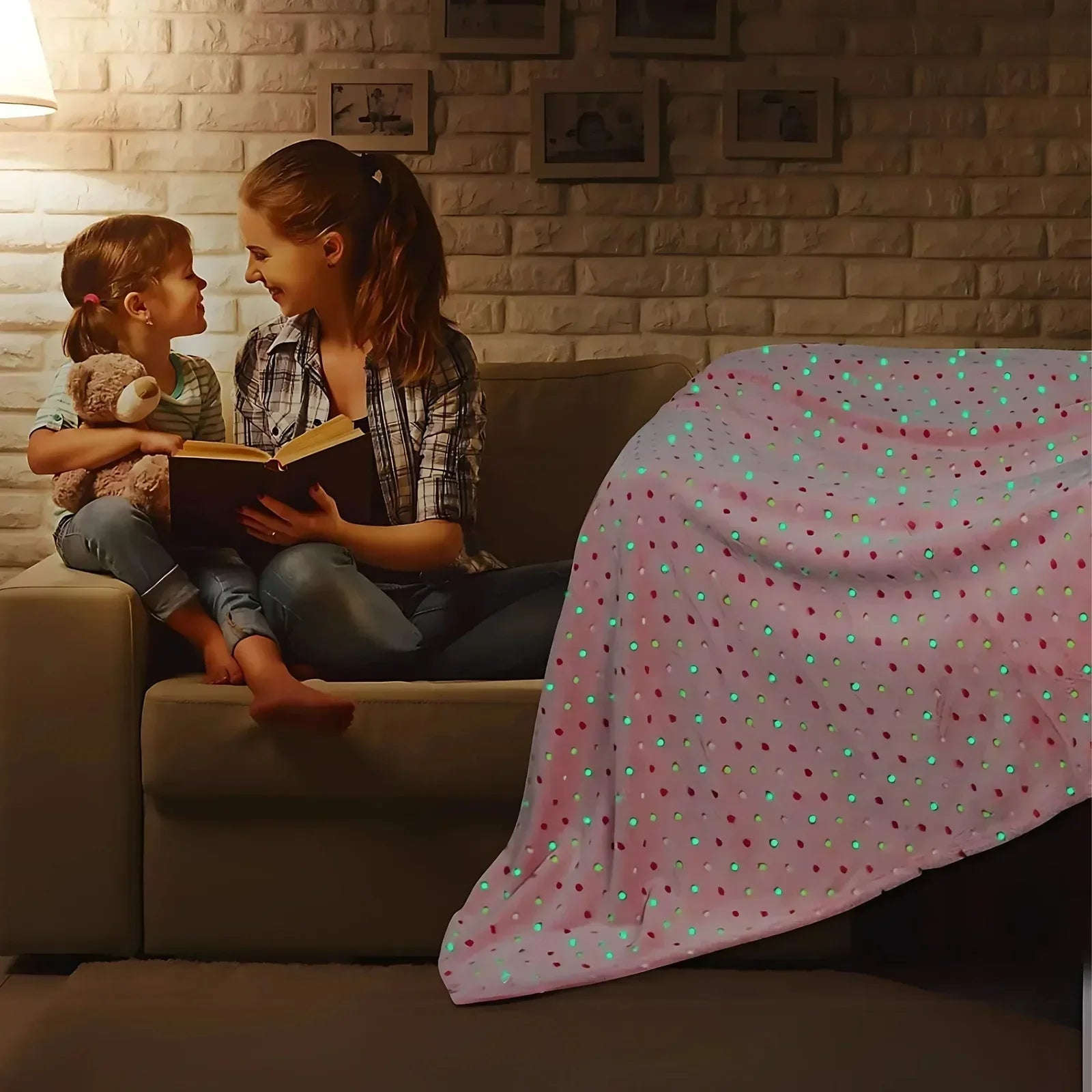 Polka Dot Fleece Throw – Ultra Plush Microfiber Blanket for Sofa, Bed &amp; Pets Super Soft Glow-in-the-Dark - 4A's Global