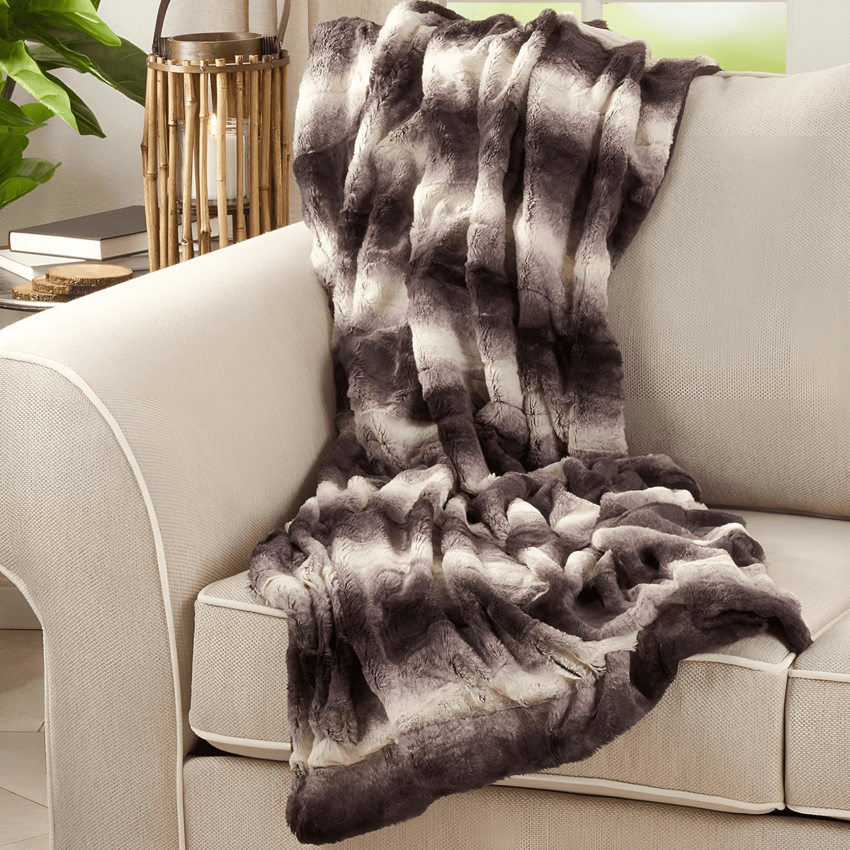 Luxury Faux Fur Rabbit Throw Blanket – Super Soft &amp; Ethical Comfort | Multiple Sizes &amp; Colours - 4A's Global