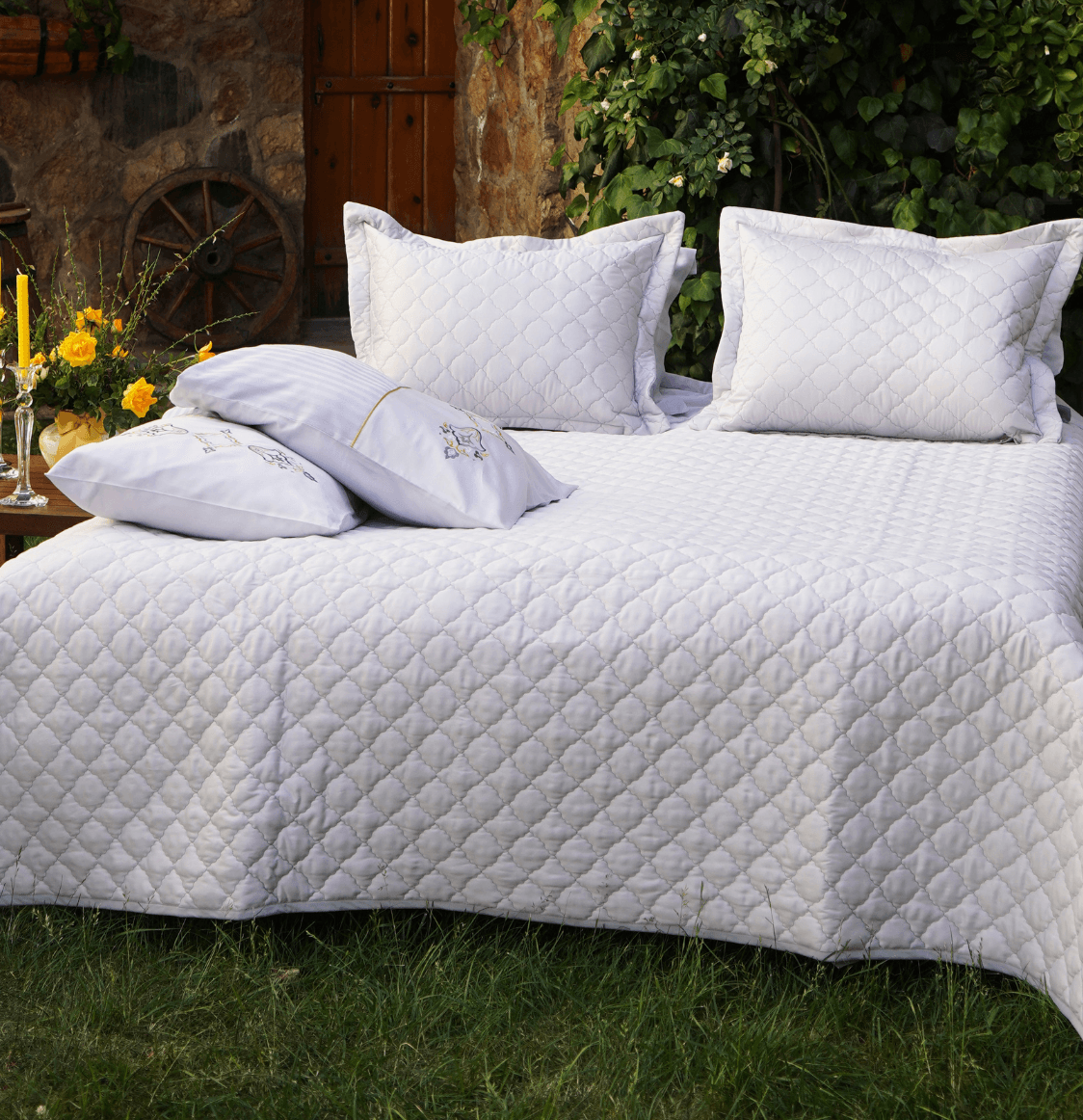 Down_FeatherPillowFilling_5