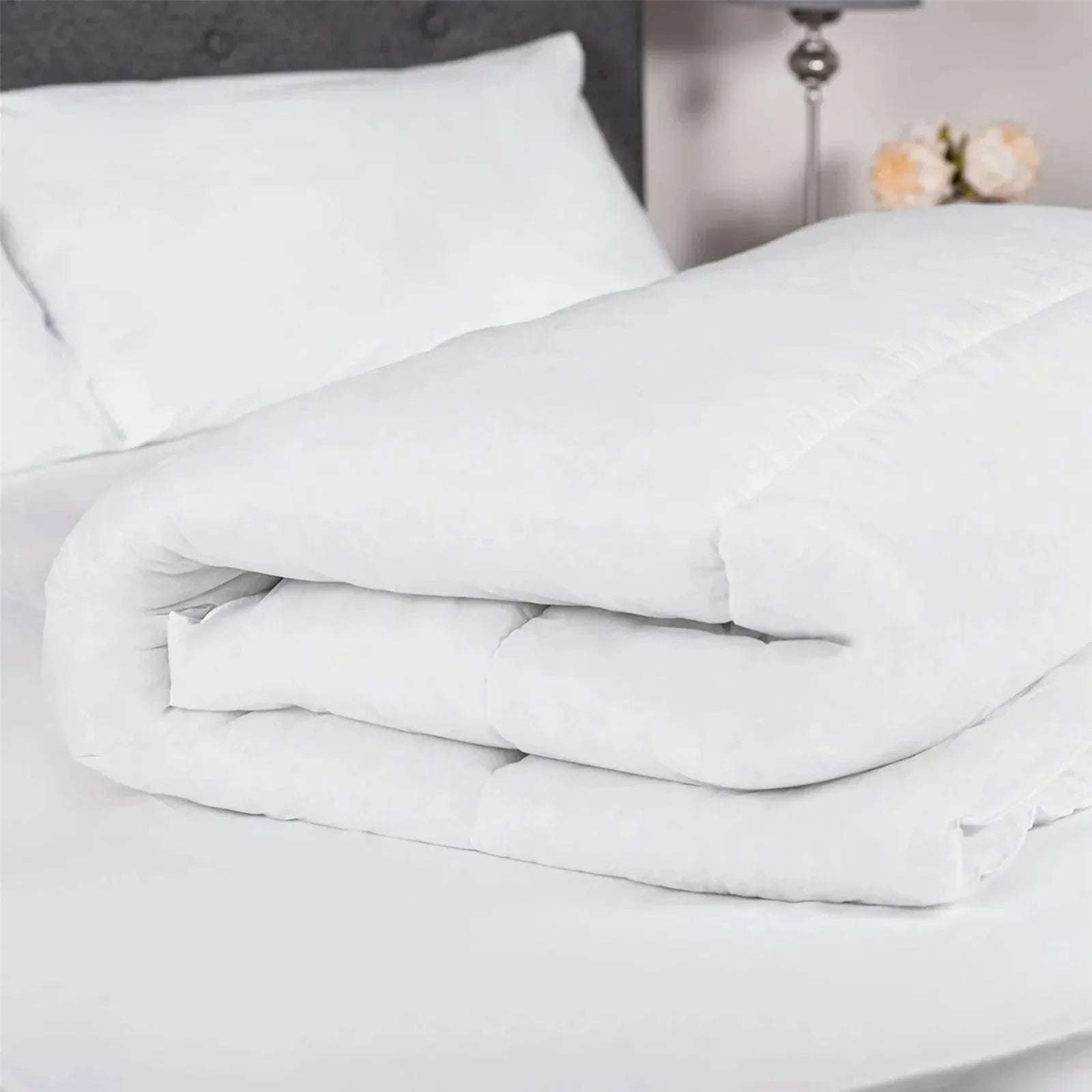 All Seasons Duvet Tog 4.5Hollowfiber Filling, Polypropylene Cover – Lightweight Quilt, Comforter &amp; Throw for Sofa or Bed - 4A's Global