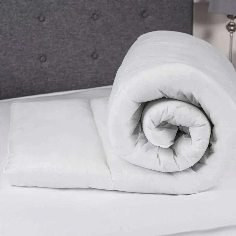 All Seasons Duvet Tog 4.5Hollowfiber Filling, Polypropylene Cover – Lightweight Quilt, Comforter &amp; Throw for Sofa or Bed - 4A's Global