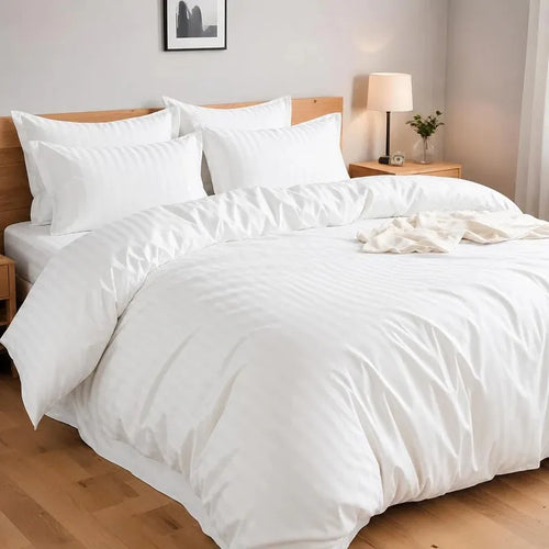 4AS Super King Duvet Cover Set – Luxury Satin Stripe Bedding
